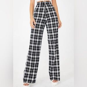 I AM GIA heist pants black white plaid size medium